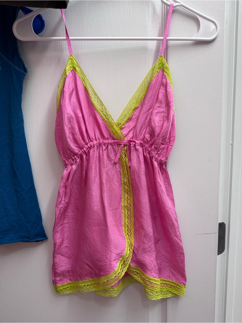 VS Pink NWT 2005 Vintage Y2K Pink Green Lace Trim Babydoll Top Silk XS